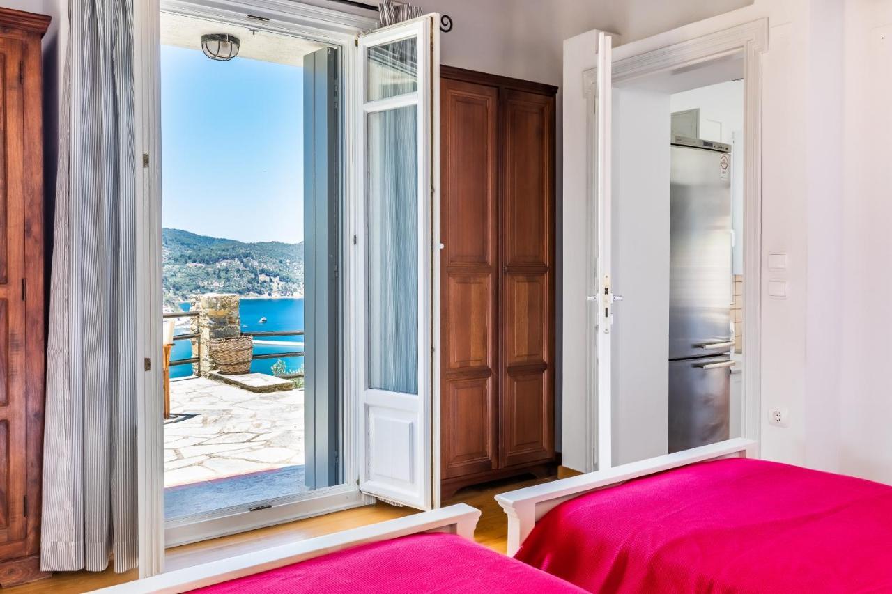 Villa Nina Skopelos- Private Pool - Magnificent Views Exterior photo